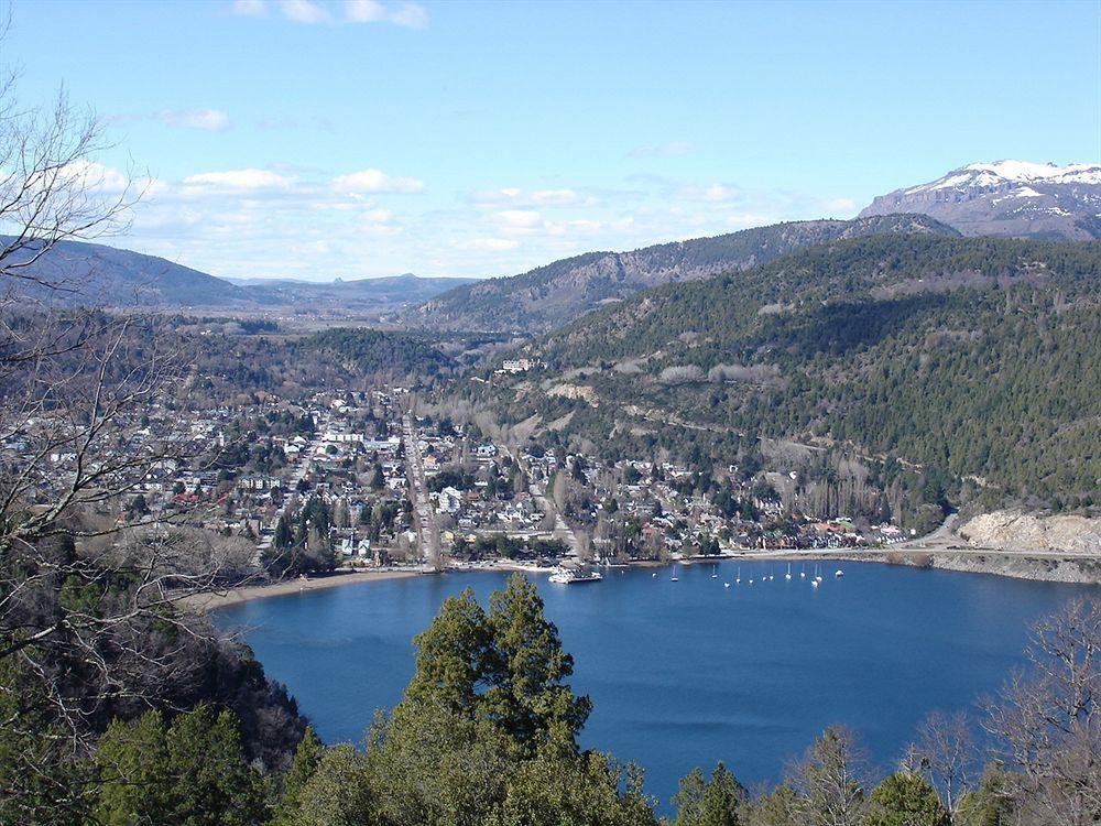 Hostería La Posta Del Cazador San Martín de los Andes Exterior foto